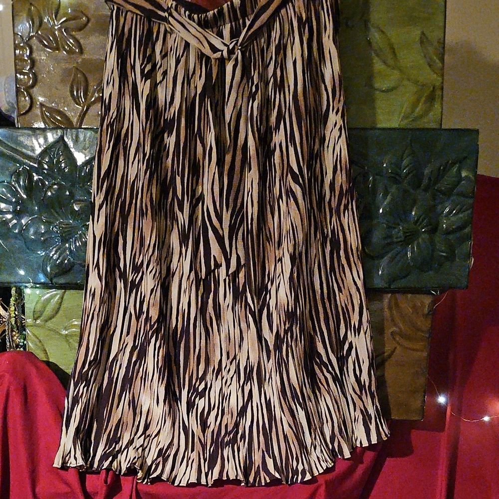EUC Alice Blue Cream And Tan Zebra Print Pleated Belted Maxi Skirt